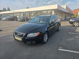 Volvo V70 Kombi Momentum 2.4 ~5 Zylinder - gebrauchte Volvo V70 aus dem Jahr 2010