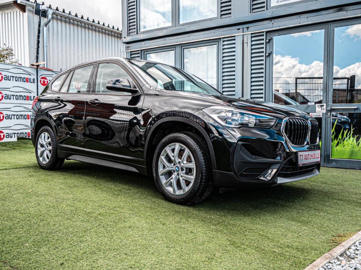 BMW X1 18i sDrive 1.HAND|PANO|NAVI|SHZ