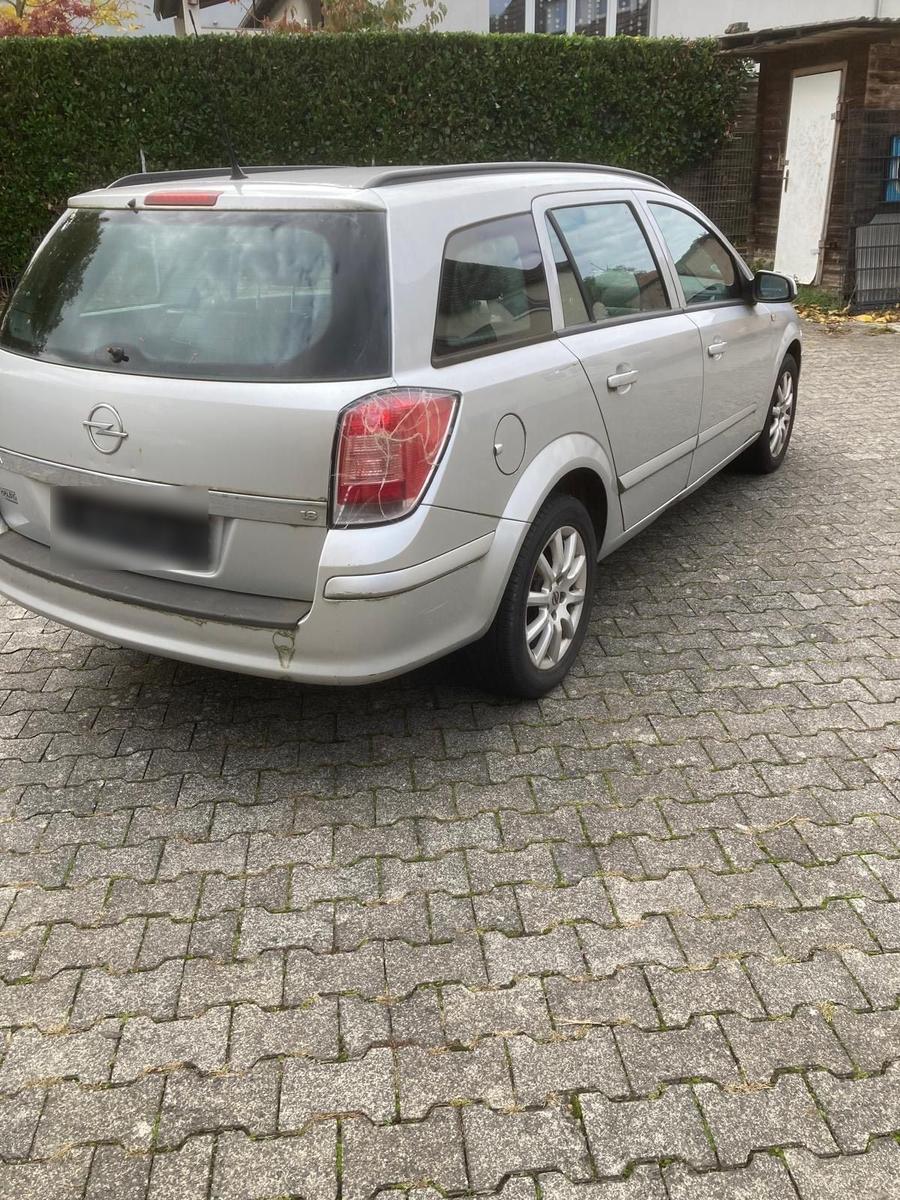 Opel Astra 2008 — photo 6
