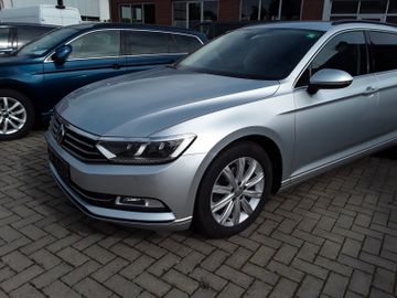 Volkswagen Passat Variant - 2