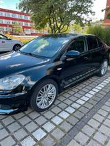 Suzuki Kizashi - Suzuki Kizashi: Limousine