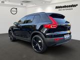Volvo XC40 Plus Black Edition 2WD*360°* - Volvo mit Benzin-Antrieb: Stoff