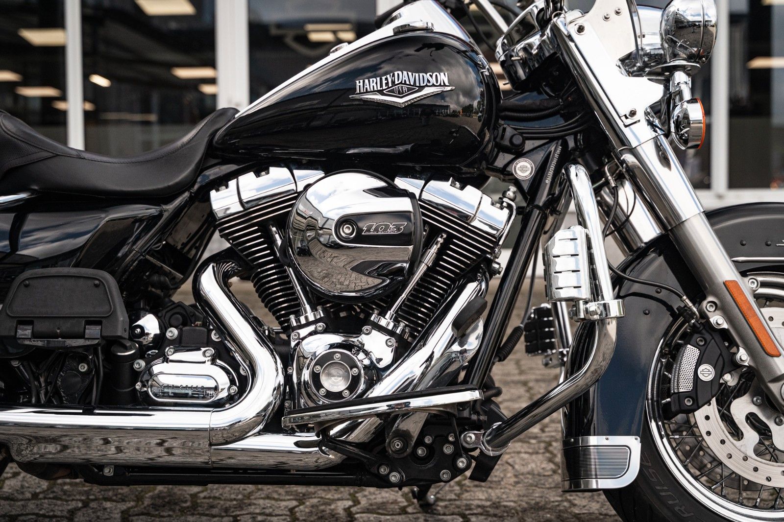 Fahrzeugabbildung Harley-Davidson FLHRC Road King Classic 103 CUI - PENZL  AUSPUFF