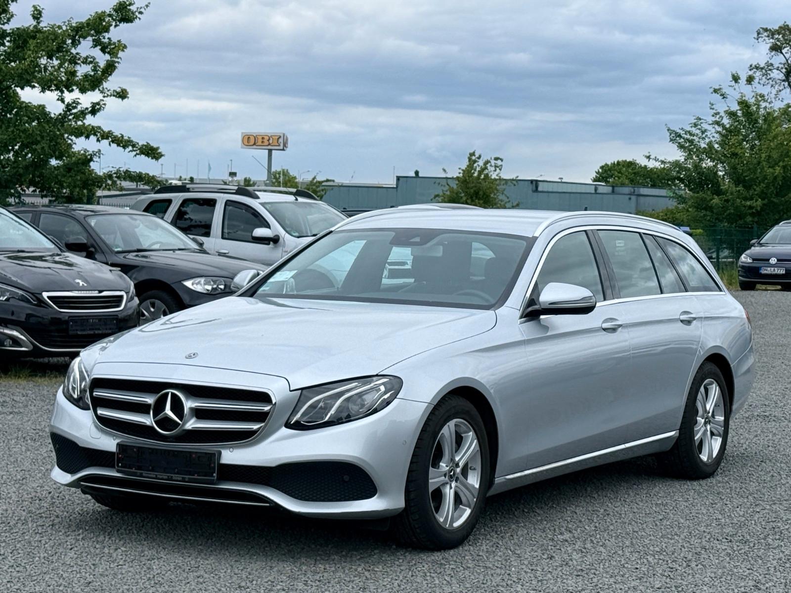 Mercedes-Benz E 220d      * 78000 km *    Avantgarde