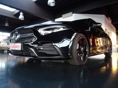 MERCEDES-BENZ A 35 AMG 4-Matic/ Navi/ MultiBeam/ 1.Hand/ KD-MB