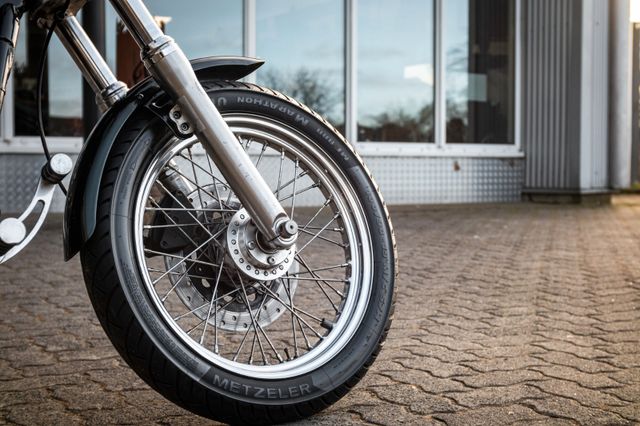 Fahrzeugabbildung Harley-Davidson FXDC Dyna Super Glide Custom - PENZL -