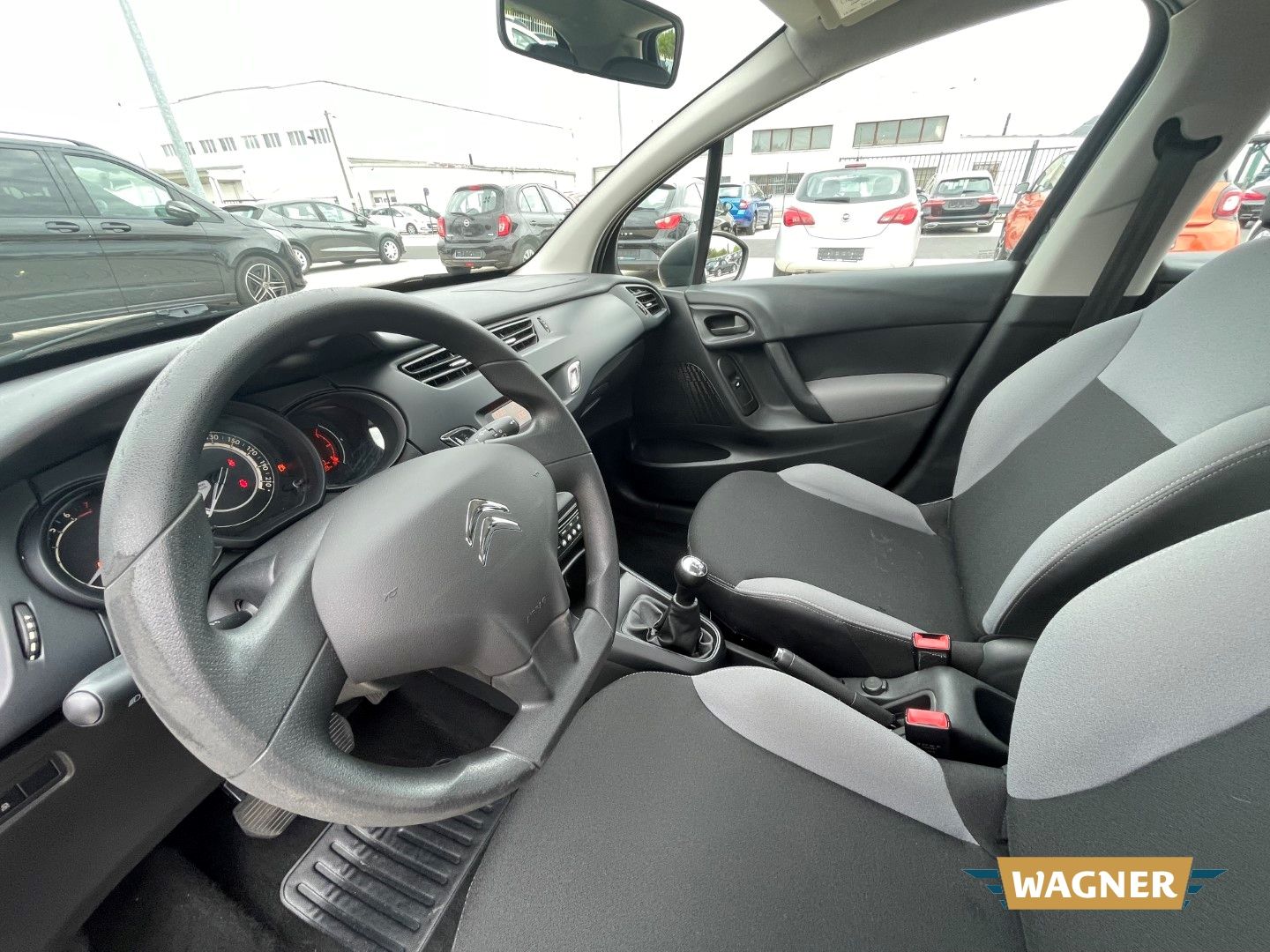 Fahrzeugabbildung Citroën C3 Attraction 1.0 VTi PureTech 68 Klimaanlage