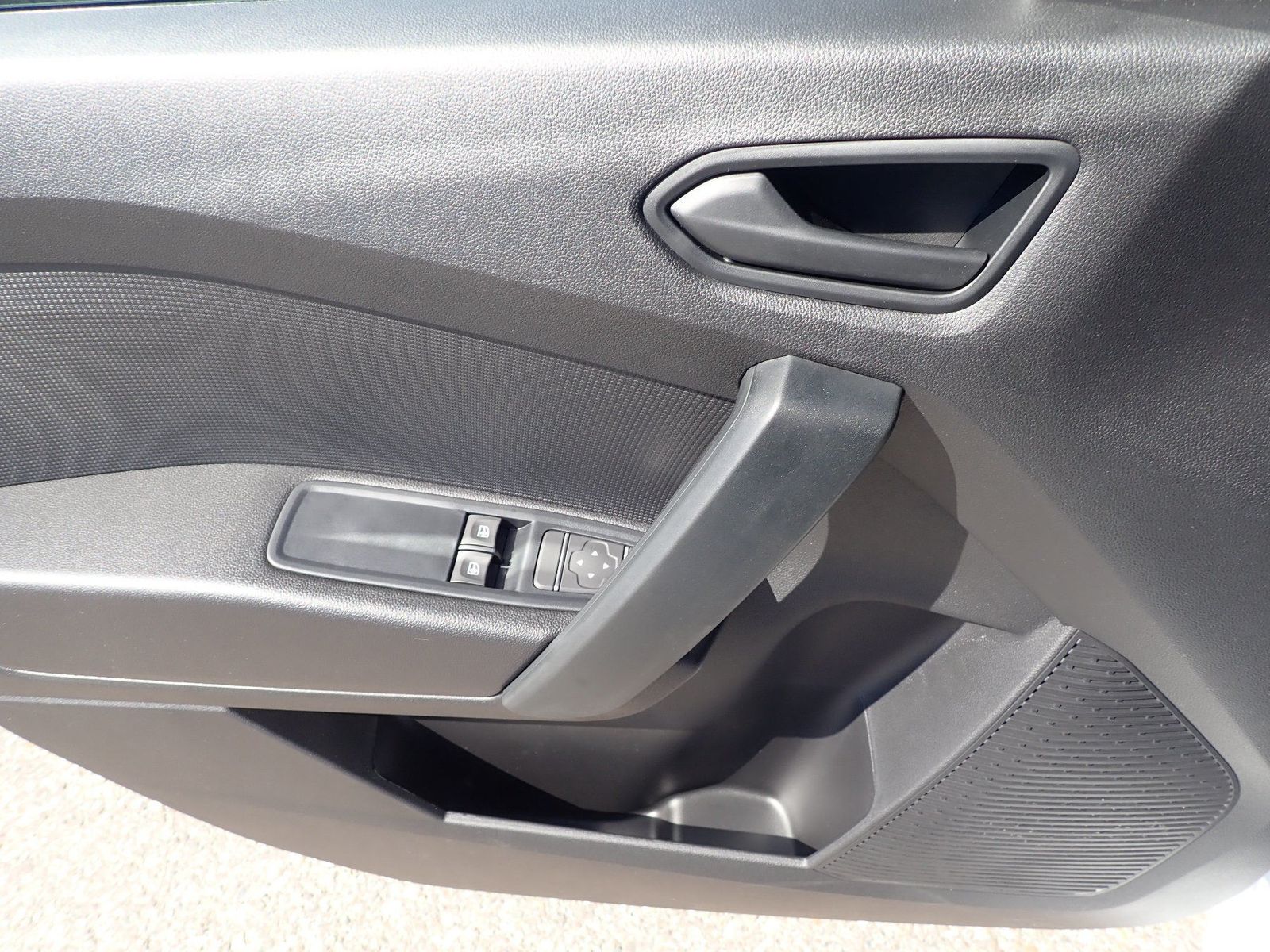 Fahrzeugabbildung Renault Kangoo Rapid Advance L2 Blue dCi 115 EDC MY26