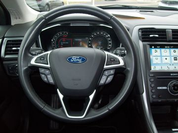 Bild 9 Ford Mondeo Turnier 1.5 Titanium Navi SHZ FSHZ AHK AT