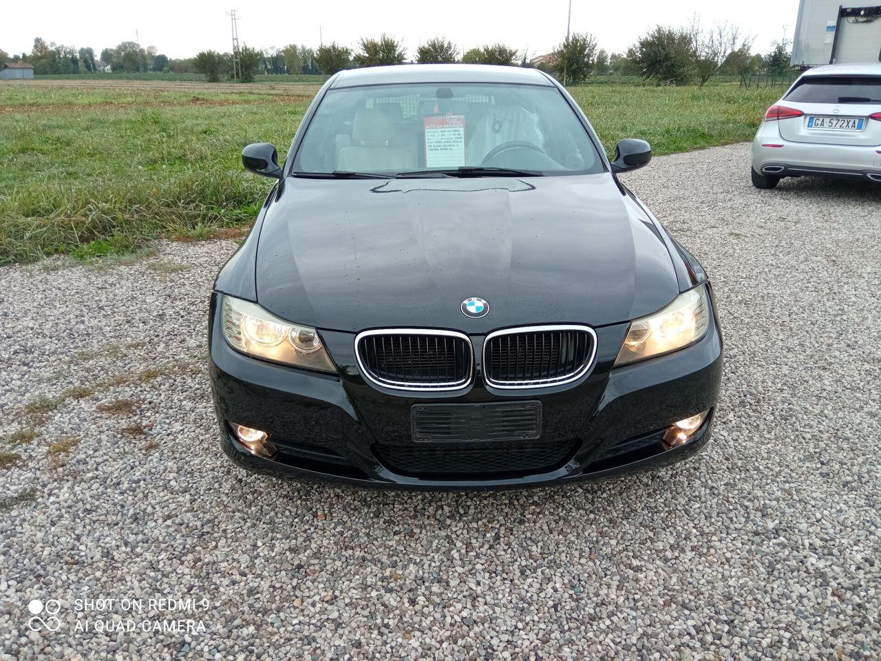 BMW 320 2009 — photo 7
