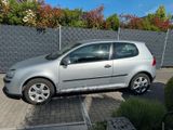 Volkswagen VW Golf 5 Auto wenig KM, HU bis 3/27 - Volkswagen Golf aus 2004: Golf5