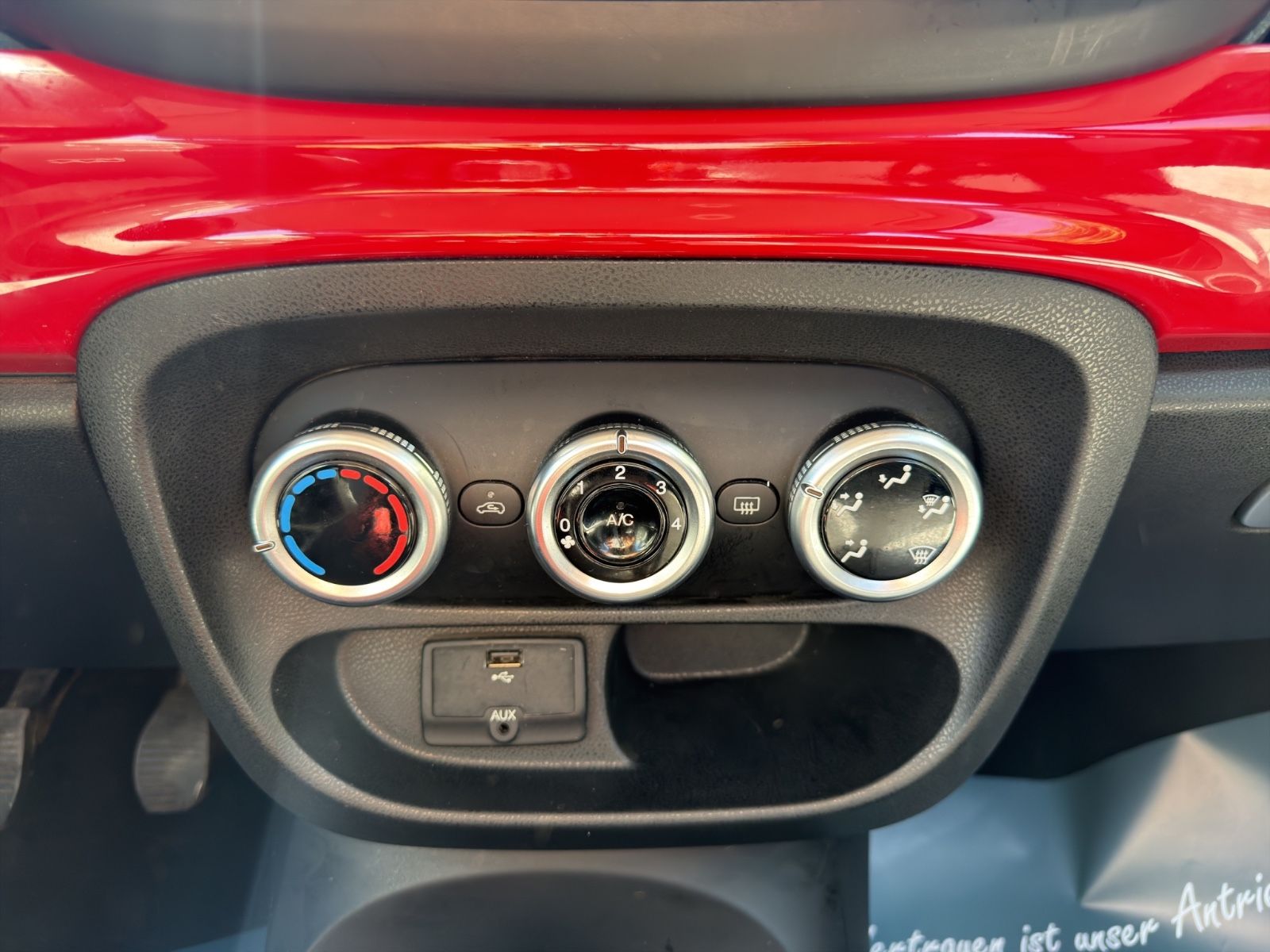 Fahrzeugabbildung Fiat 500L Pop Star/II.Hand/Klima/Tempomat/City-Servo