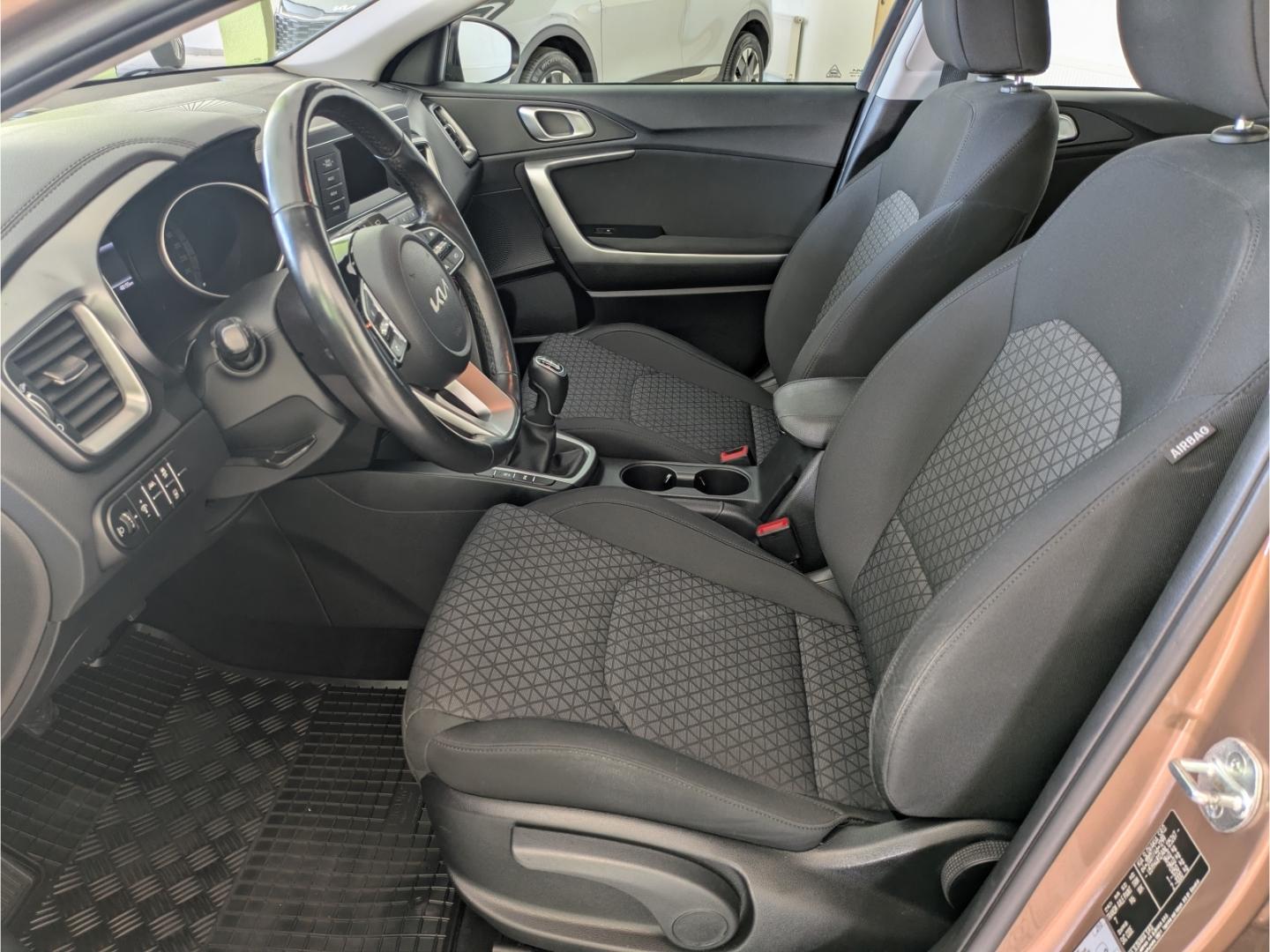 Kia Ceed_sw 1.0 T-GDI Klima+Isofix+Einparkhilfe+Temp