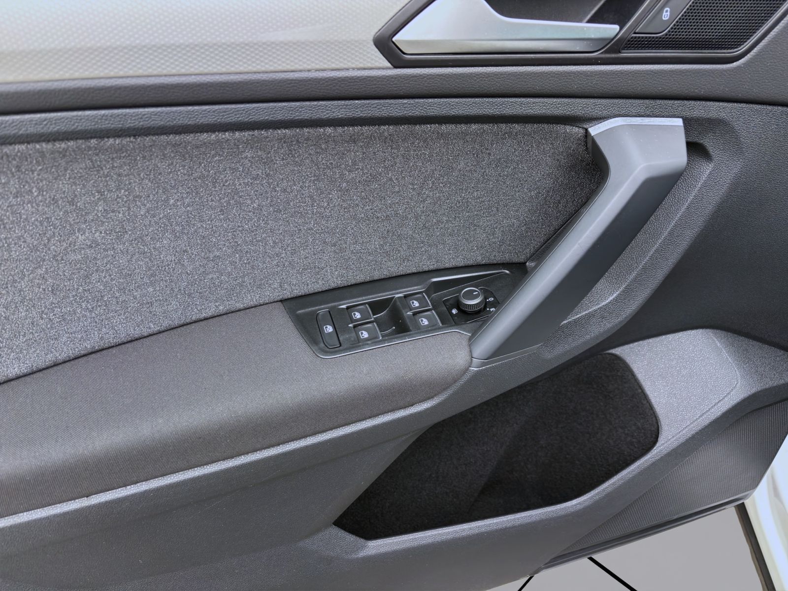 Volkswagen Tiguan - Bild 11