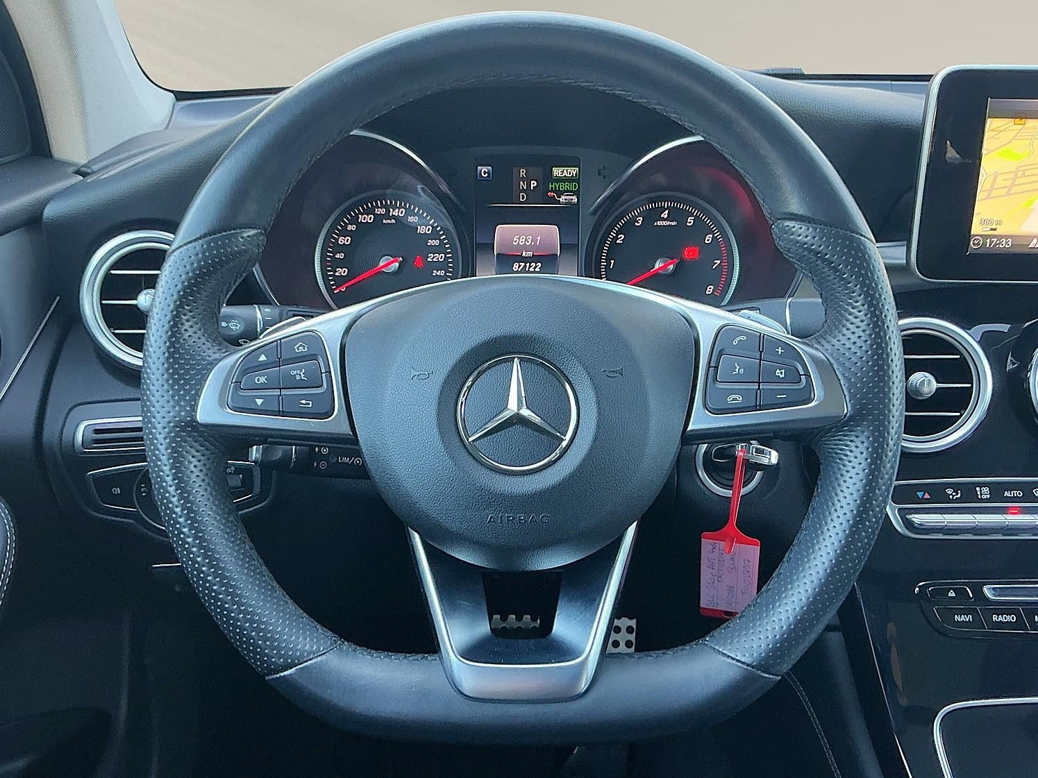 Mercedes-Benz GLC 350e AUT 4x4 Exclusive LED PANO Apple&Andro foto 15