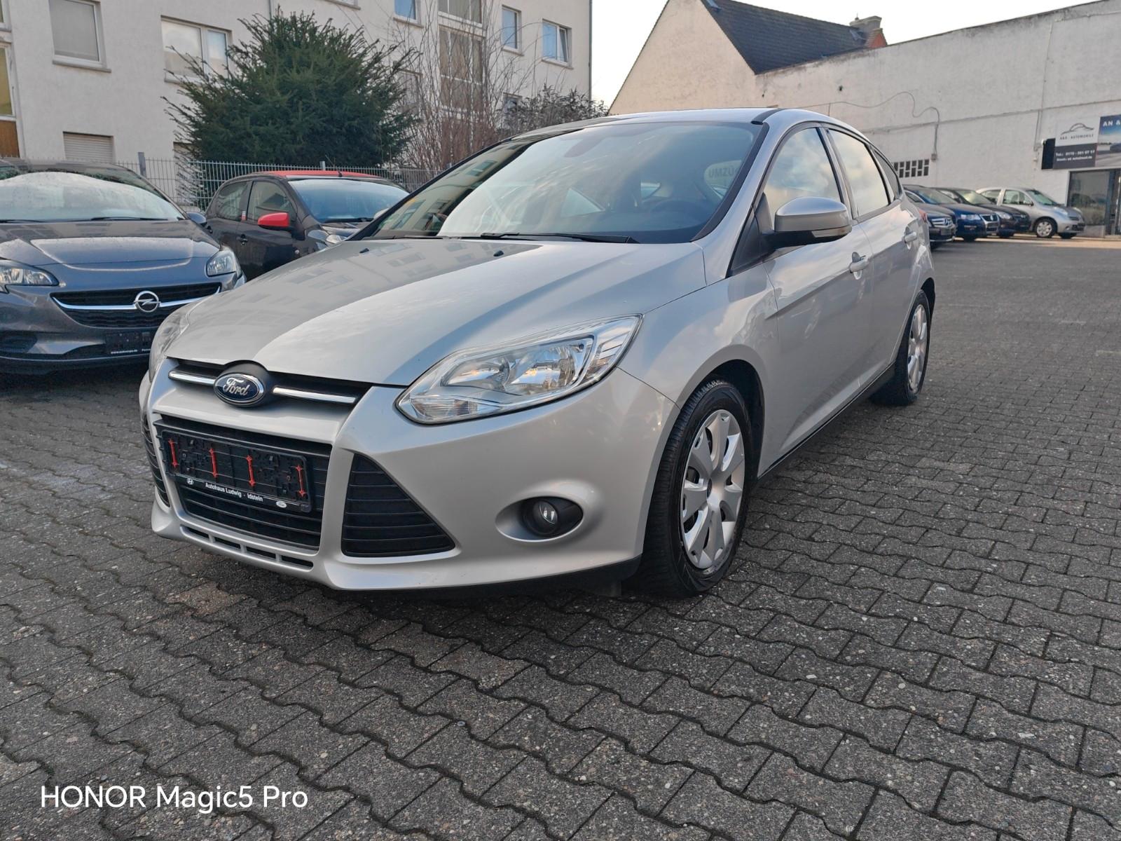 Ford Focus Lim. Trend / TÜV NEU