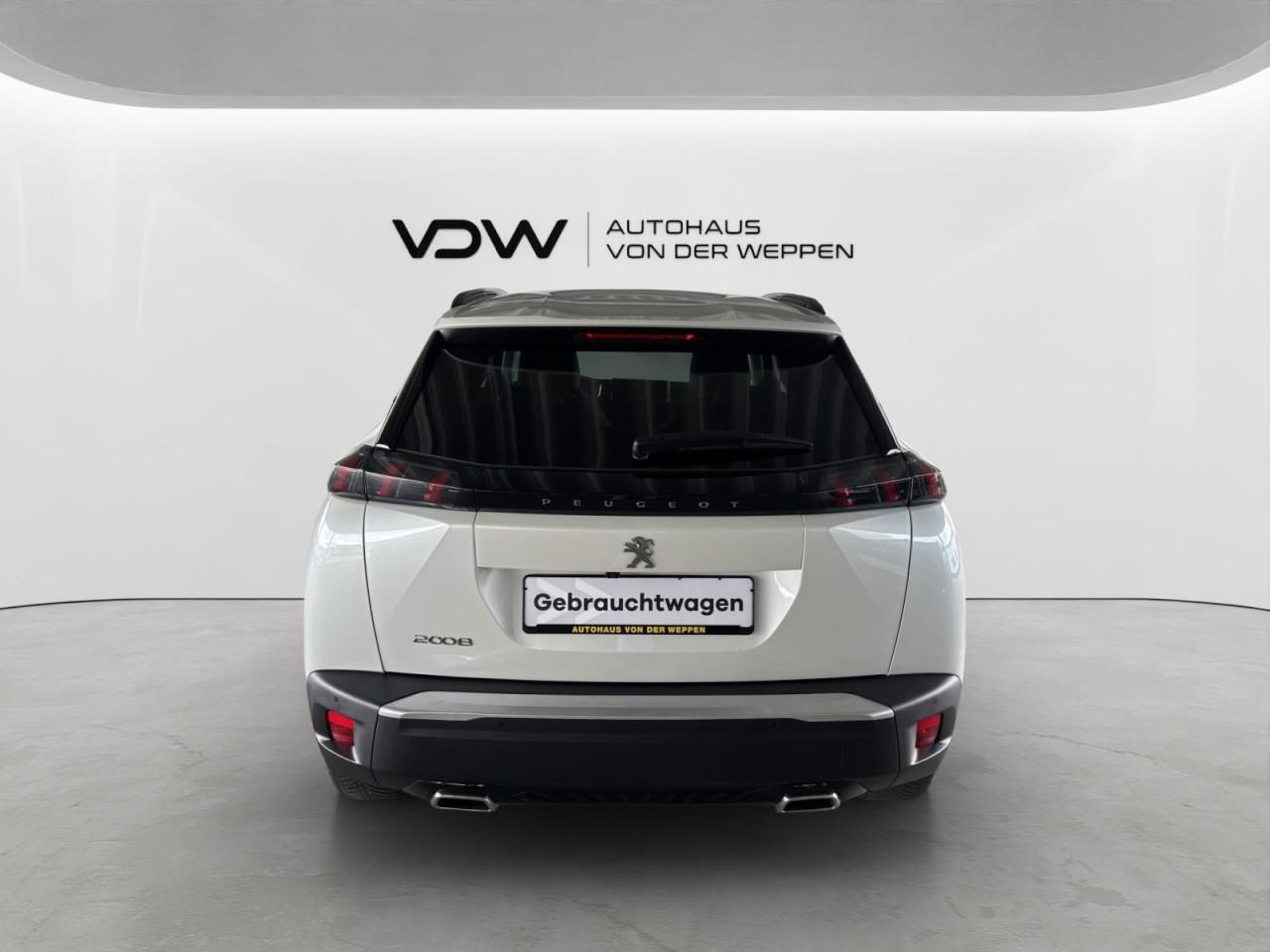 Peugeot 2008 Allure Ganzjahresreifen Sitzheizung Klima