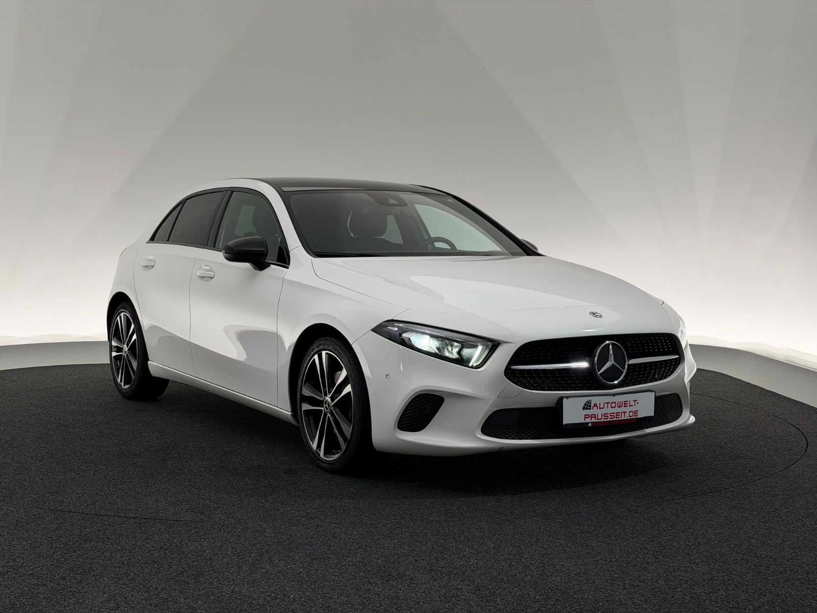 Gebrauchtwagen Mercedes-Benz A 200 A 200d*EDITION 19*NIGHT-LED-PANO-R.KAM-AMBIENTE in Dirlos
