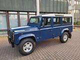 Land Rover Defender 110 Td5 Nur 129 Tkm-1 Hd-AHK 3.5 To    - Land Rover Defender mit Diesel-Antrieb: Geländewagen, Td5