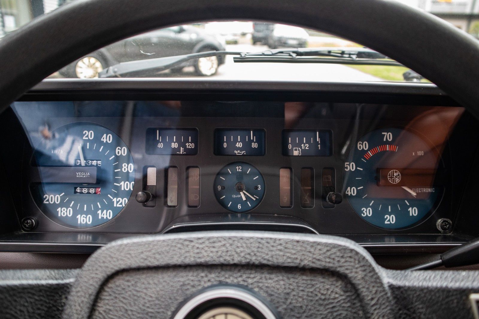 Fahrzeugabbildung Alfa Romeo Alfetta 2.0 Elfenbein*Zertifikat*Classic Gar*