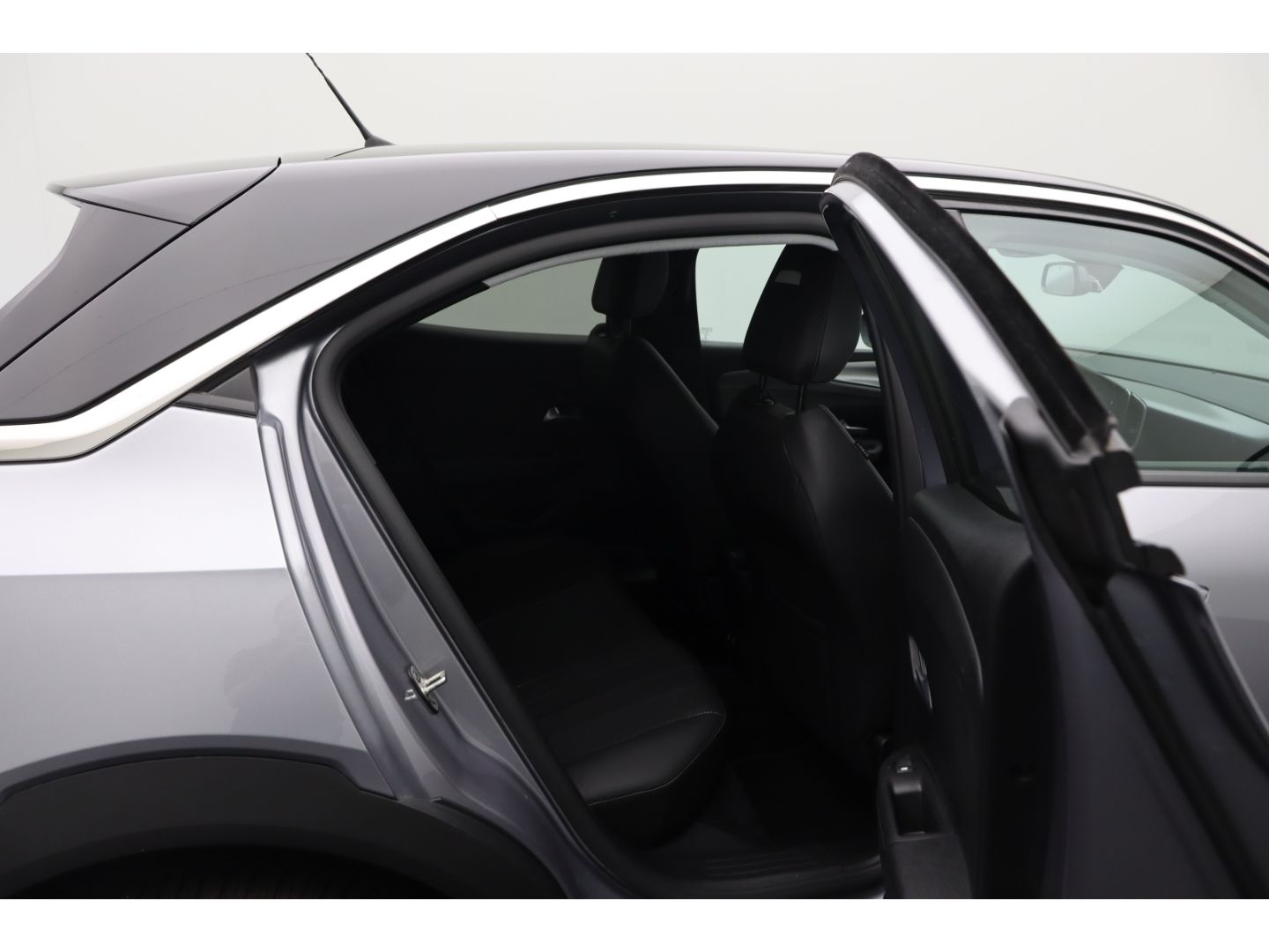 Fahrzeugabbildung Opel Mokka 1.2 Elegance Kamera SHZ Einparkhilfe
