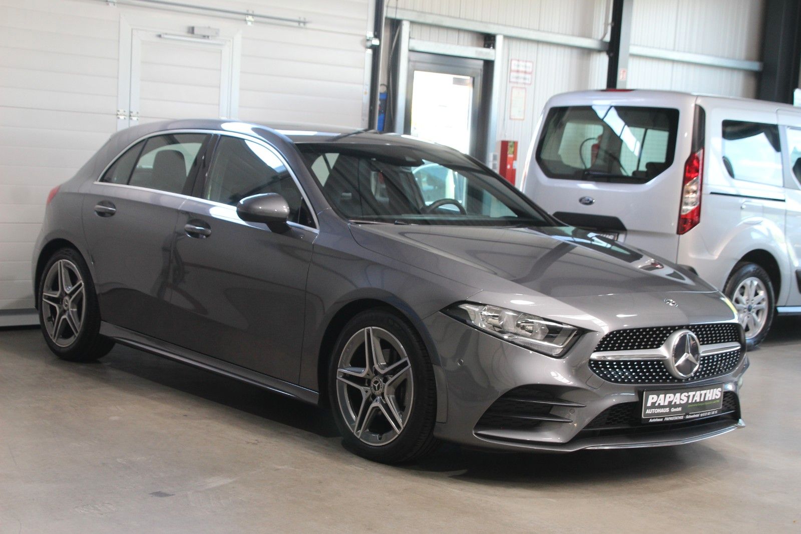 MERCEDES-BENZ A 200 *AMG*WIDE*NAVI*AMBIENTE*PDC*MBUX*LED*SHZ*
