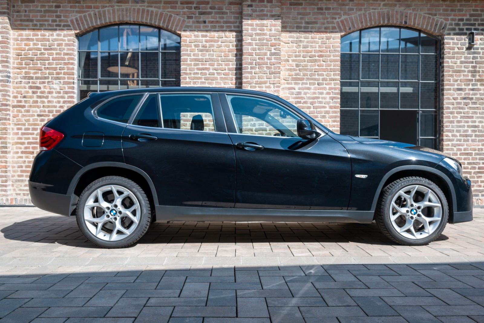 BMW X1 xDrive28i 3.0 258 ch • BVA • Cuir Nevada • Xénon • Sièges chauffants
