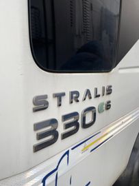 Fahrzeugabbildung Iveco Stralis 330 E6, 3 Zonen Kühlung Carrier