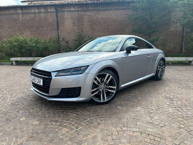 Audi TT 2.0 TFSI quattro S tronic S line