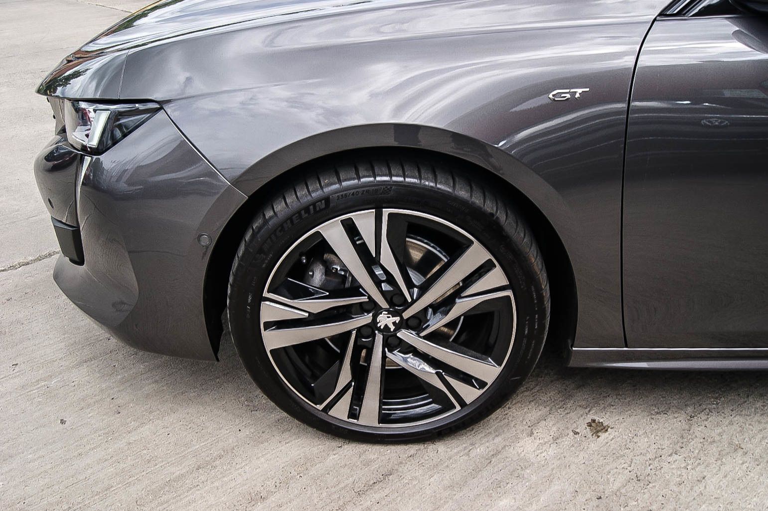 Fahrzeugabbildung Peugeot 508 SW GT Pack NIGHT-VISION ANHZV SCHIEBEDACH