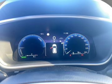 Toyota Corolla Cross 1.8 Team D *2xPDC*CAM*ACC*NAVI*LED