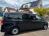 Mercedes-Benz Vito Tourer - Mercedes-Benz Vito: Schwarz