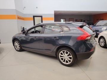 Volvo V40 Cross Country - 7