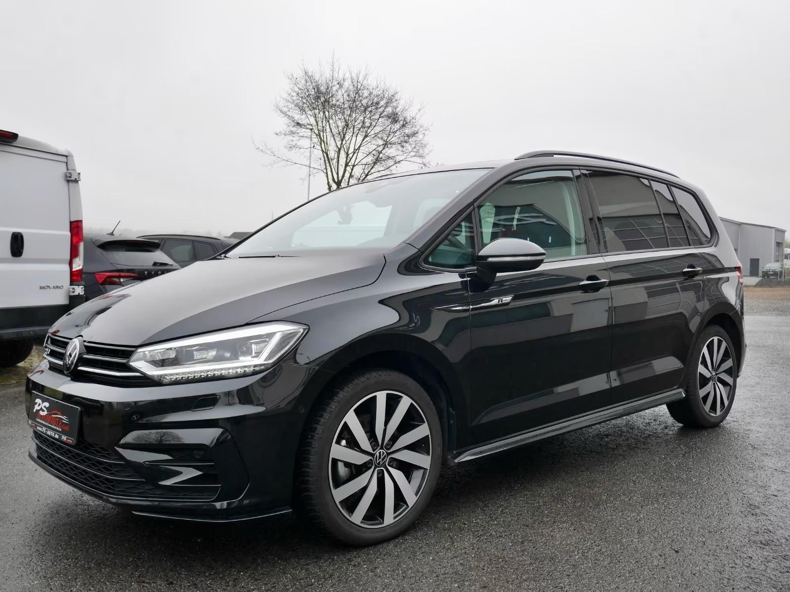 Volkswagen Touran 1.5 TSI DSG"Highline R-Line"Pano+Black