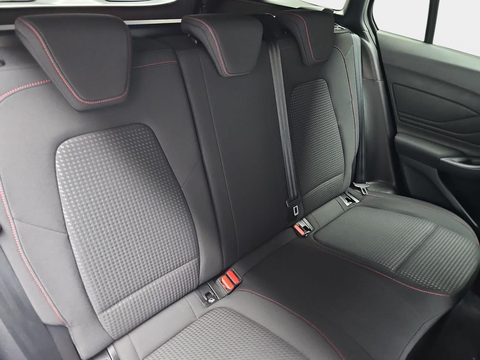 Ford FOCUS 2.0 ECOBLUE ST-LINE NAVI WINTER ACC