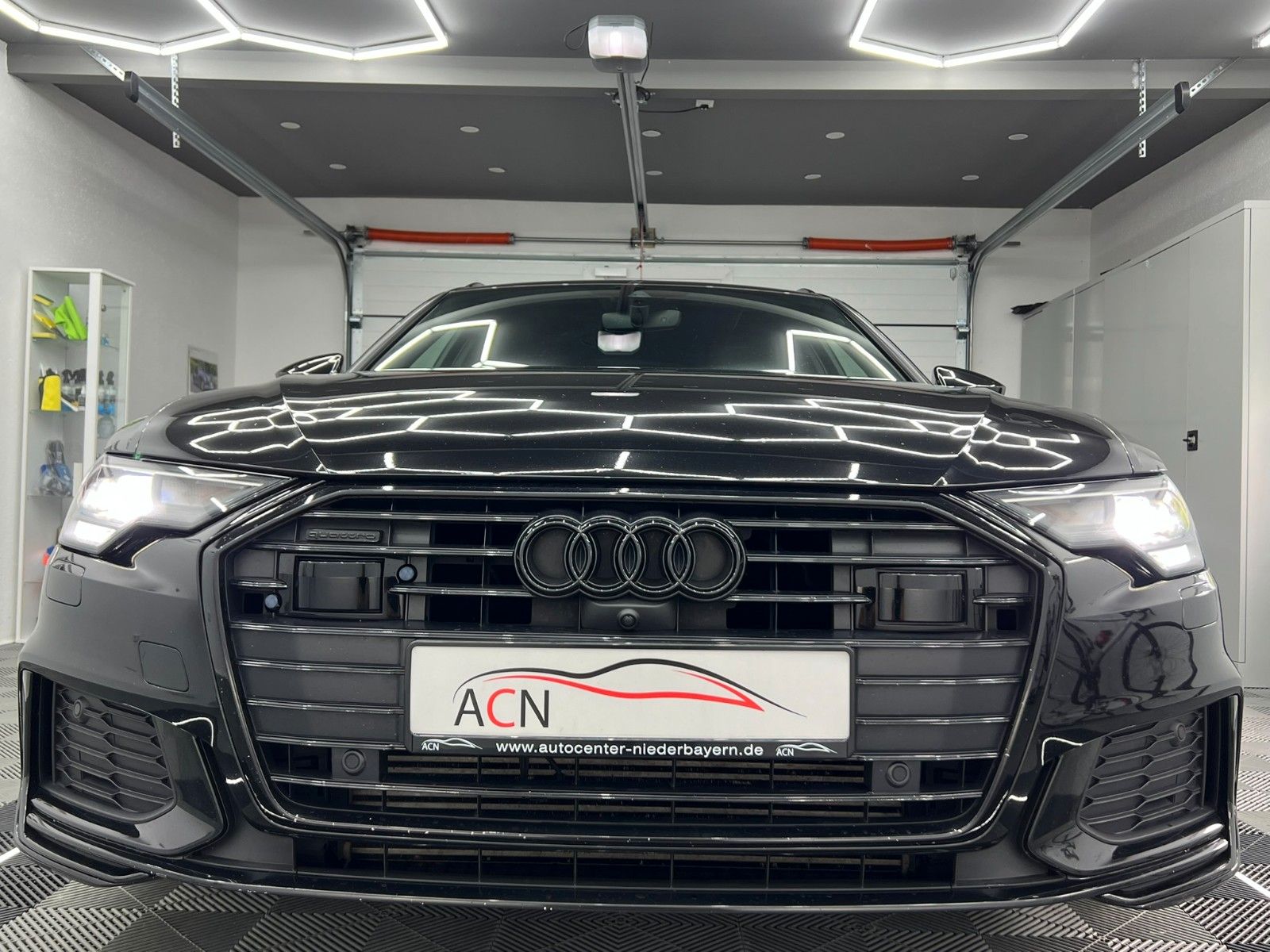 Fahrzeugabbildung Audi A6 Avant 50 TDI Quattro Sport S-LINE/