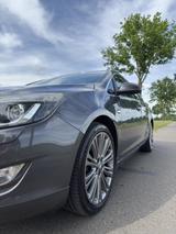 Opel Astra Sports Tourer 1.4 Turbo Edition 103kW ... - Opel Astra aus 2011: Turbo