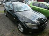 BMW 318 Baureihe 3 Touring 318d Leder Xenon Navi - BMW 318 aus 2010: Kombi, 318d