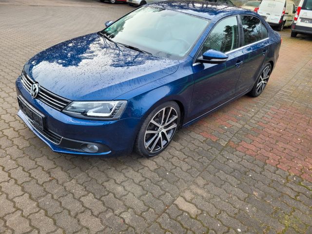 Volkswagen Jetta VI Highline