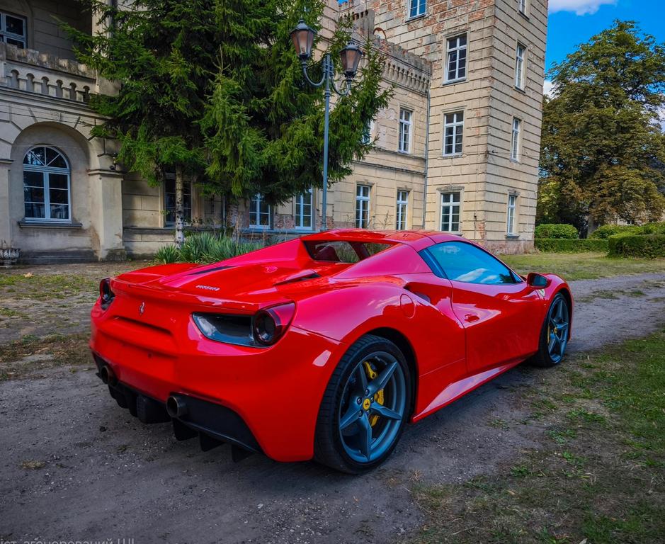 Ferrari 488 Spider
