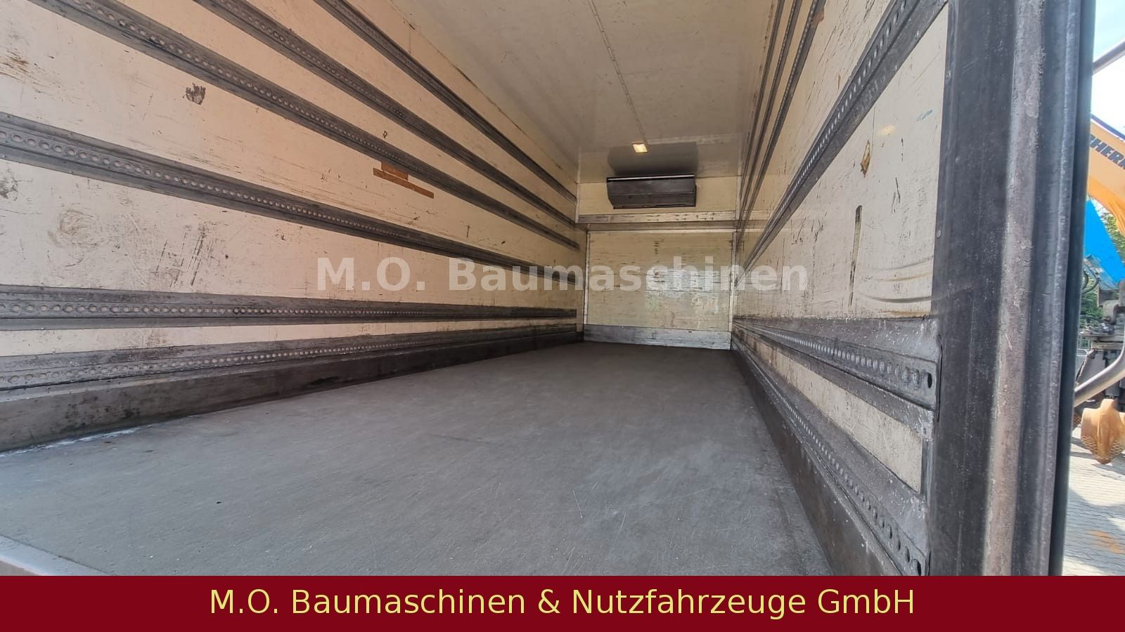 Fahrzeugabbildung Mercedes-Benz Actros 2541 L/6x2/Euro 5/Thermoking CD II MAX/