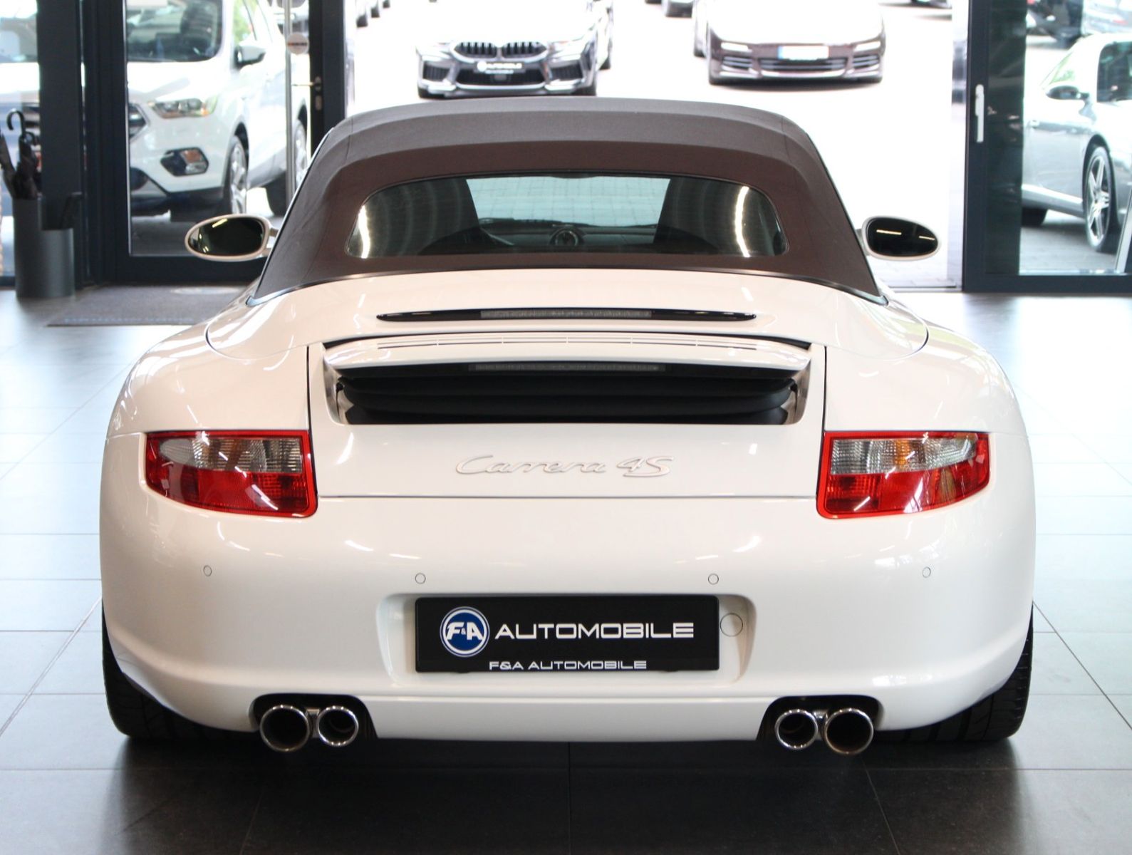 Fahrzeugabbildung Porsche 911 997 Carrera 4 S Cabrio Sport Chrono