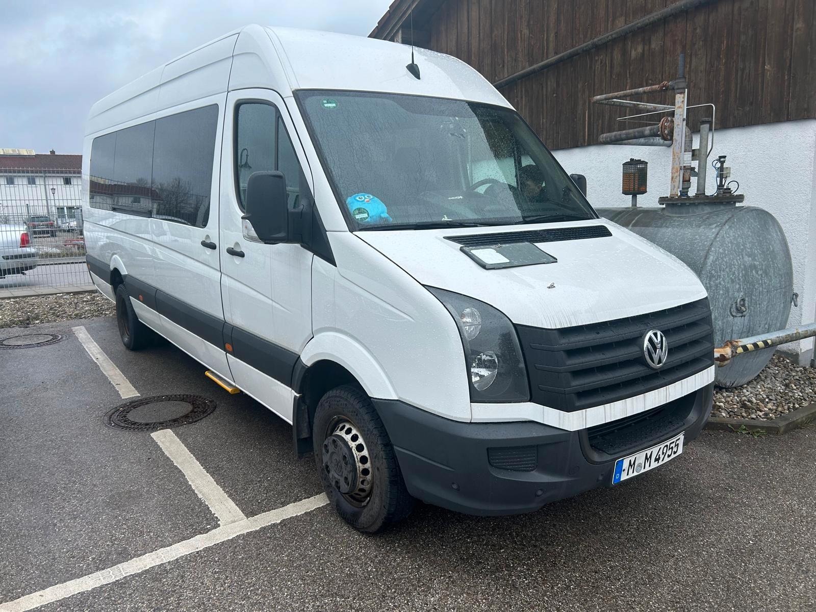 Volkswagen Crafter 21+1+1 Sitzer