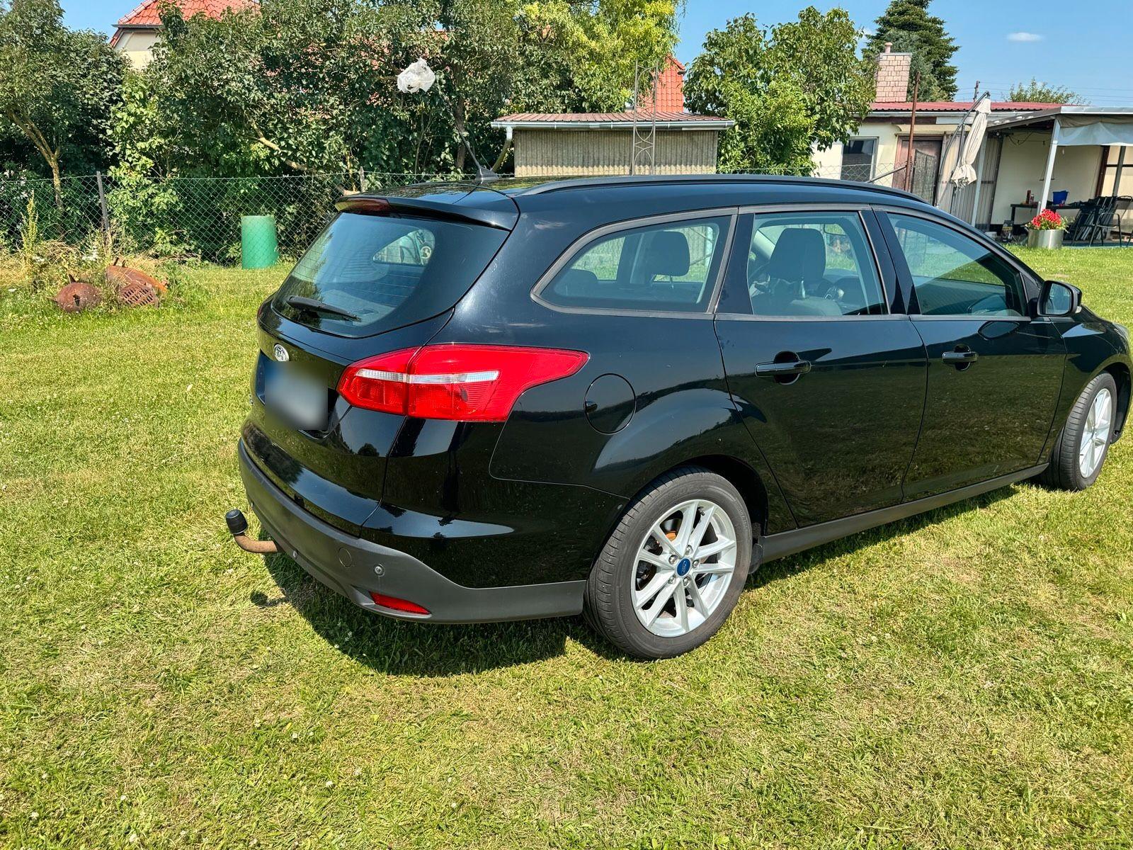Ford Focus 2015 — engine 120 HP (88kW)