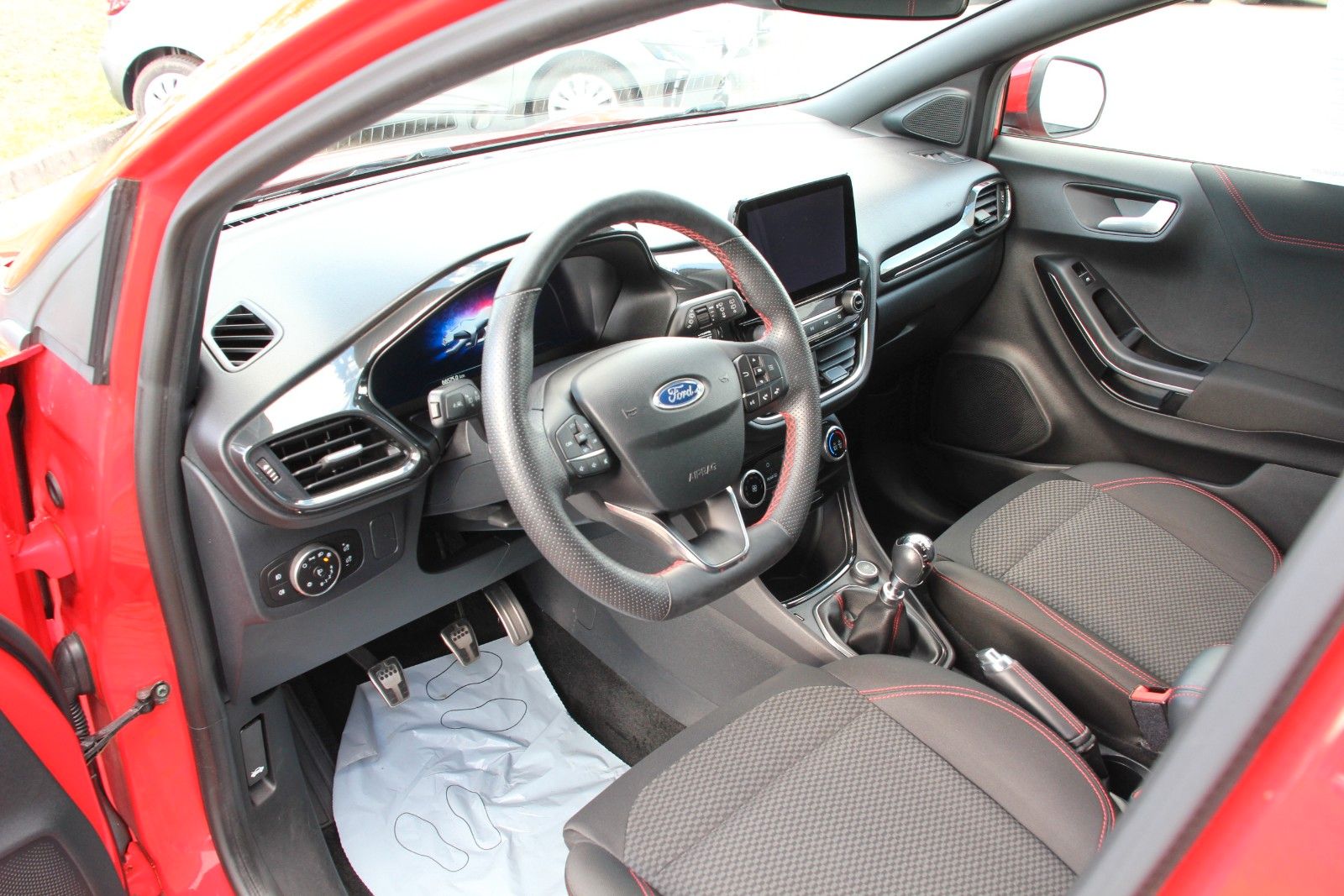 Fahrzeugabbildung Ford Puma ST-Line 1.0 EcoBoost Mild Hybrid