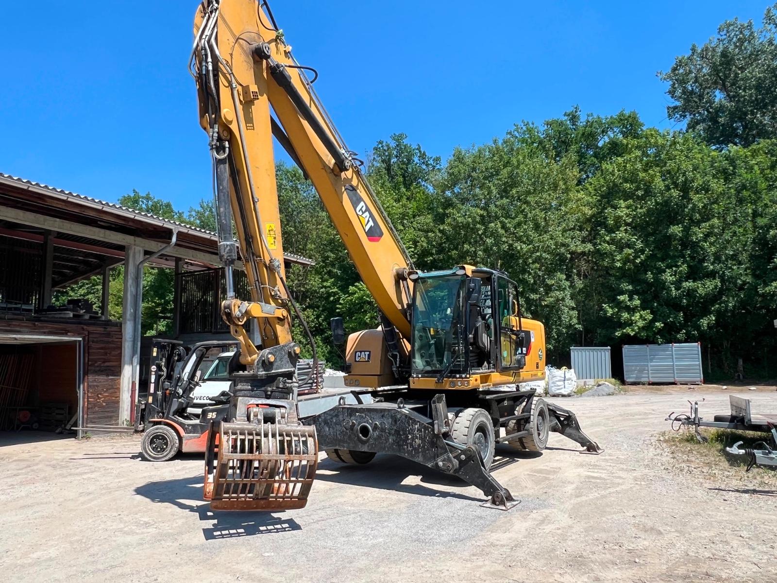 CAT MH3022