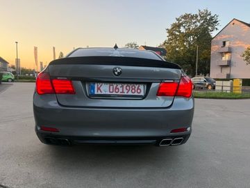 BMW 730 - 5