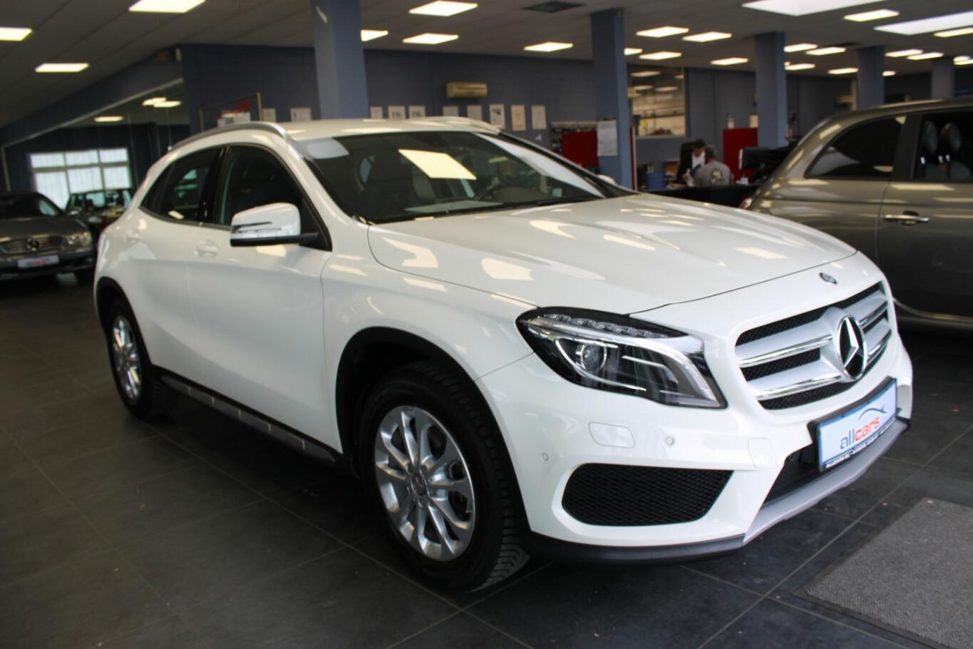 Mercedes-Benz GLA 200 Sport Utility Vehicle