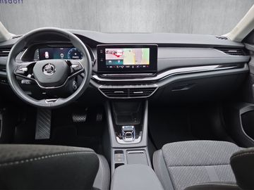 Fahrzeugabbildung SKODA Octavia Combi Style 1.5 e-TEC DSG AHK Columbus