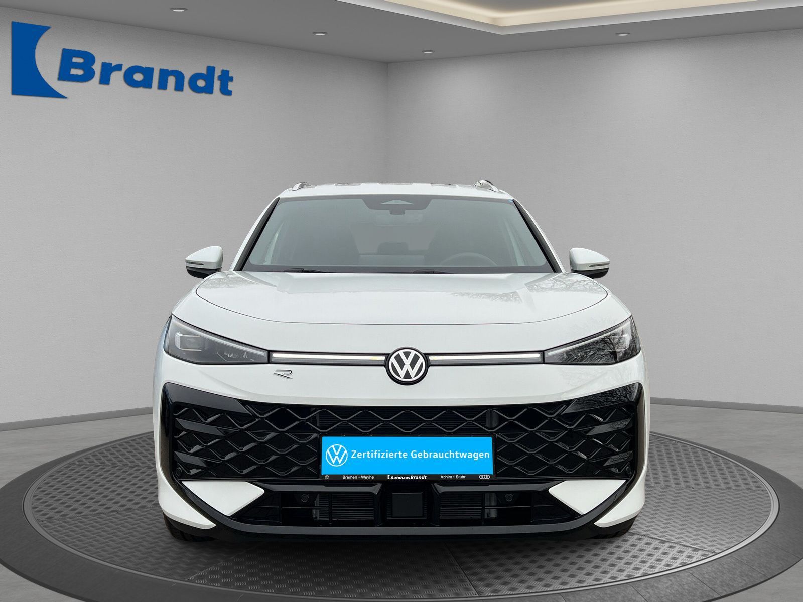 Volkswagen T-Roc 1.5 eTSI R-LINE DSG LED KAMERA ACC AHK foto 4